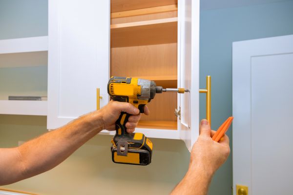 Kitchen Cabinet Door Repair